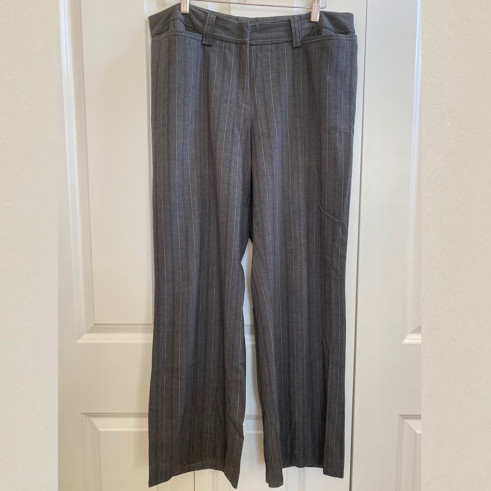 Worthington Petite Grey Pinstripe Pants, 14P